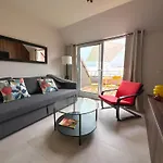 Atico Con Terraza, Garaje Y Muy Centrico *