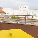 Atico Con Terraza, Garaje Y Muy Centrico * 格罗韦