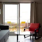 Atico Con Terraza, Garaje Y Muy Centrico 公寓 格罗韦