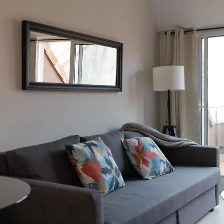 Atico Con Terraza, Garaje Y Muy Centrico