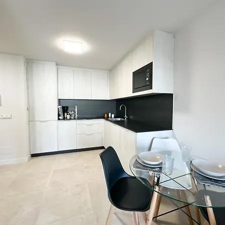 ático Con Terraza, Garaje Y Muy Céntrico Apartamento