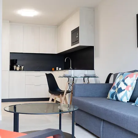 ático Con Terraza, Garaje Y Muy Céntrico Apartamento