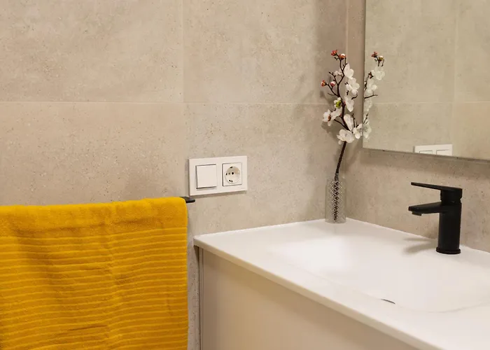 Apartament Atico Con Terraza, Garaje Y Muy Centrico