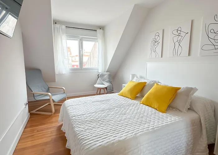 Atico Con Terraza, Garaje Y Muy Centrico Apartament *