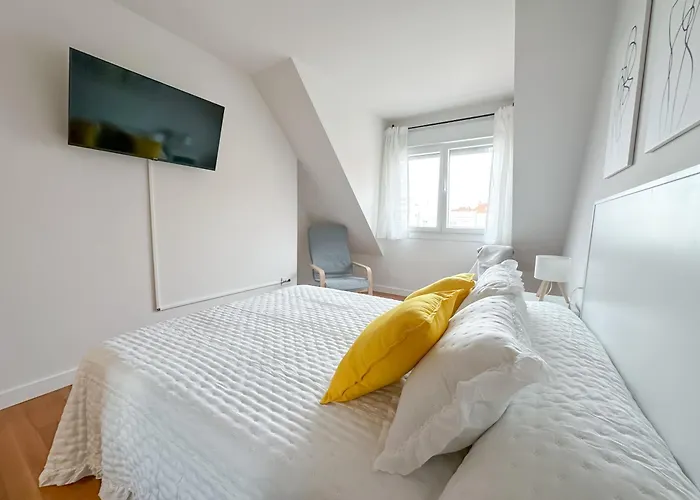 Atico Con Terraza, Garaje Y Muy Centrico * O Grove