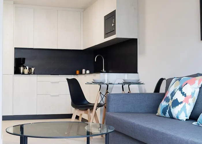 Atico Con Terraza, Garaje Y Muy Centrico Apartament